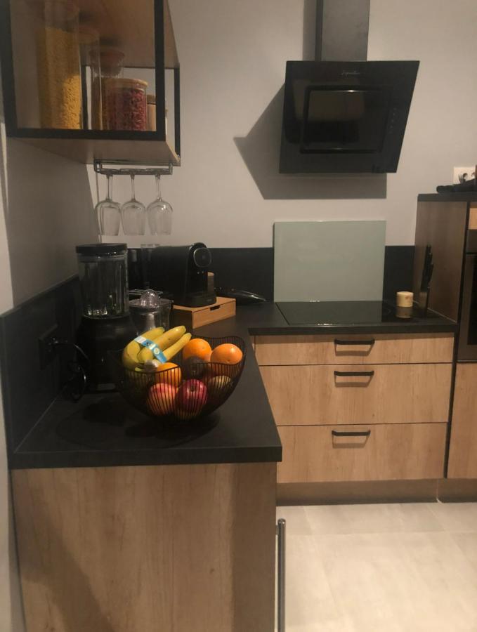 Appartement De Charme En Plein Coeur De 讷韦尔 外观 照片